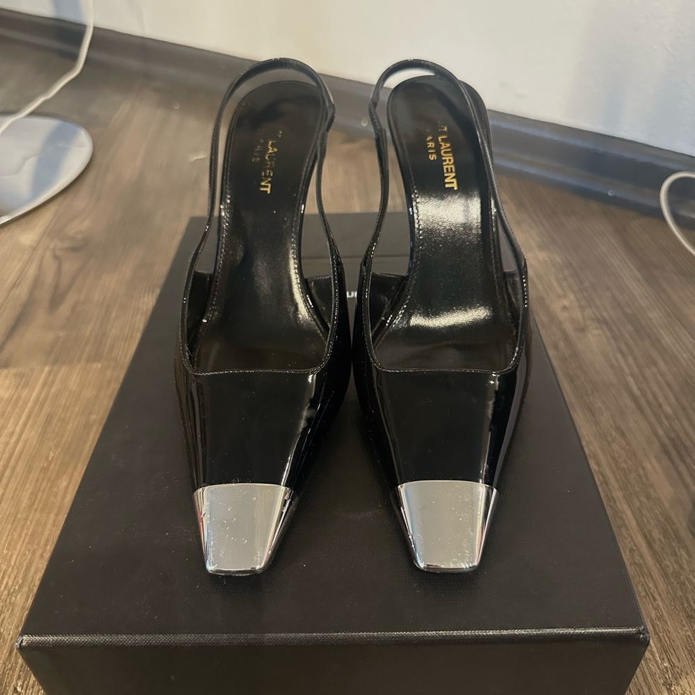 Saint Laurent Miles in Excellent Condition